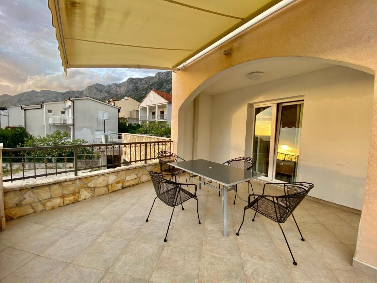 גראדאץ Apartments Grozdana מראה חיצוני תמונה