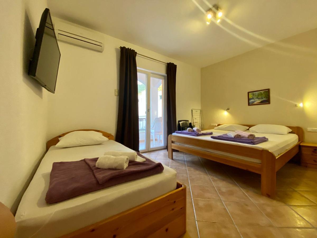 גראדאץ Apartments Grozdana מראה חיצוני תמונה