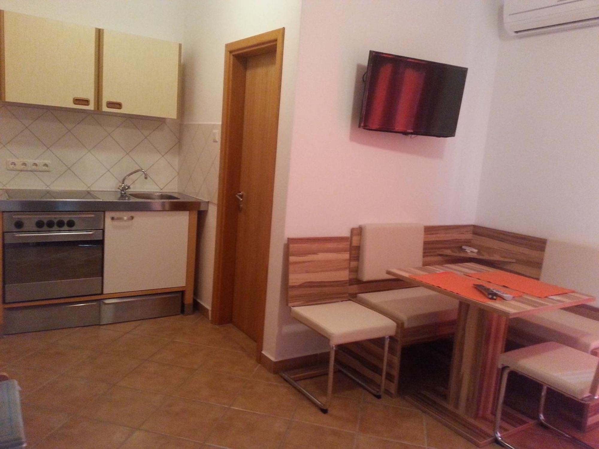 גראדאץ Apartments Grozdana חדר תמונה